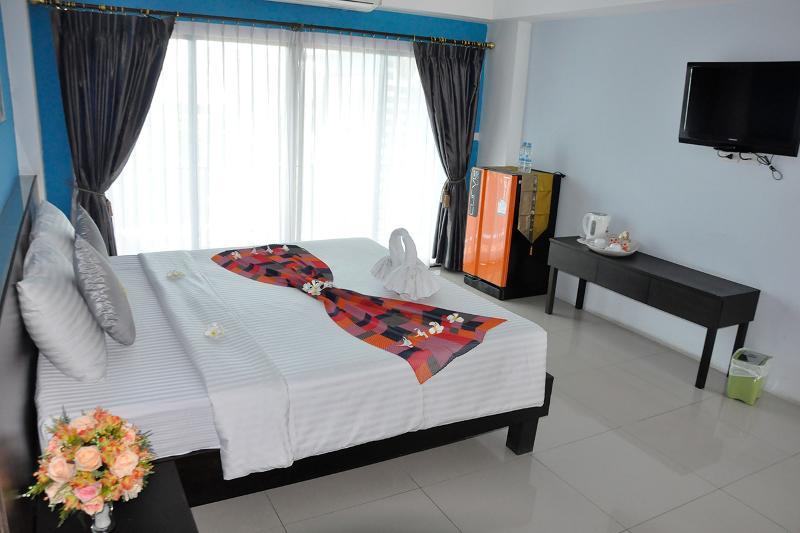 Oyo 75367 Ud Pattaya Hotel Bang Lamung Eksteriør bilde