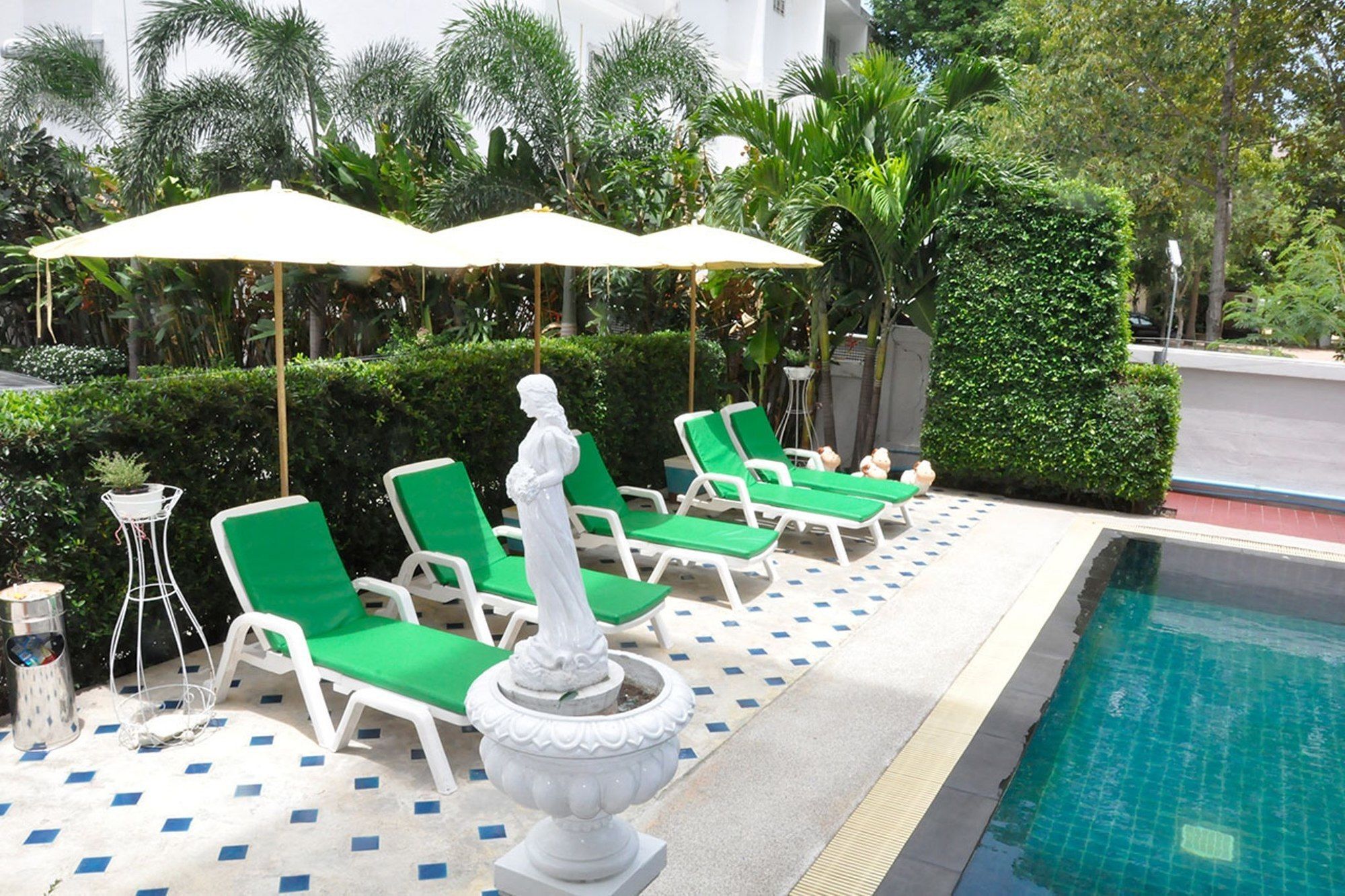 Oyo 75367 Ud Pattaya Hotel Bang Lamung Eksteriør bilde